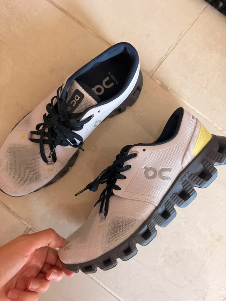 Used On Running Cloud X bike — image 2 of 5