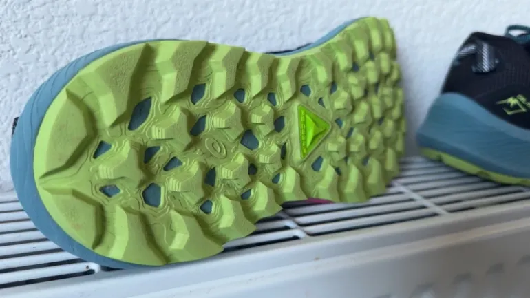 Used Asics Gel Trabuco 11 bike — image 3 of 7