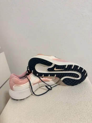 Nike React Escape Run bike de segunda mano — imagen 3 de 3