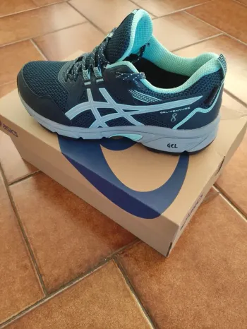 Brugt Asics Gel Venture 8 bike — billede 2 af 3