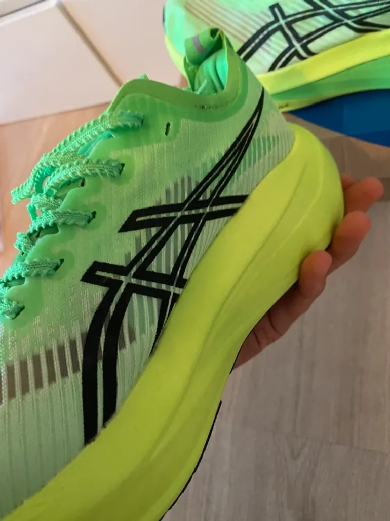 Gebrauchtes Asics Megablast bike — Bild 8 von 10