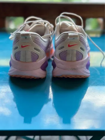 Tweedehands Nike Vomero bike — afbeelding 4 van 7