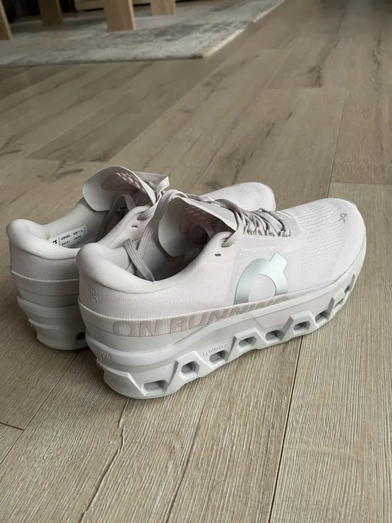 Tweedehands On Running On Schuhe bike — afbeelding 4 van 6