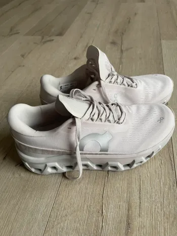 Tweedehands On Running On Schuhe bike — afbeelding 3 van 6