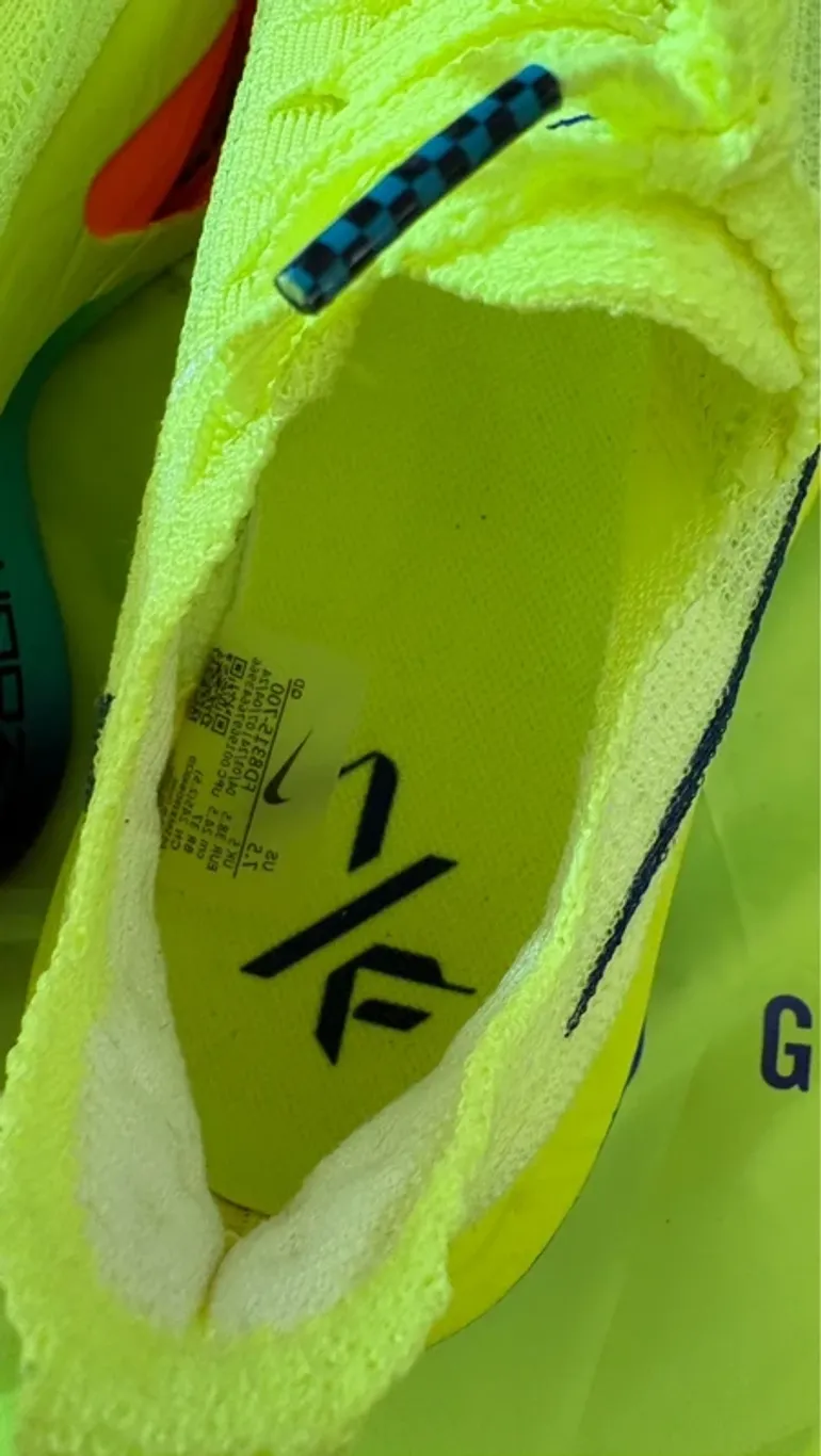 Tweedehands Nike Air Zoom Alphafly bike — afbeelding 8 van 11