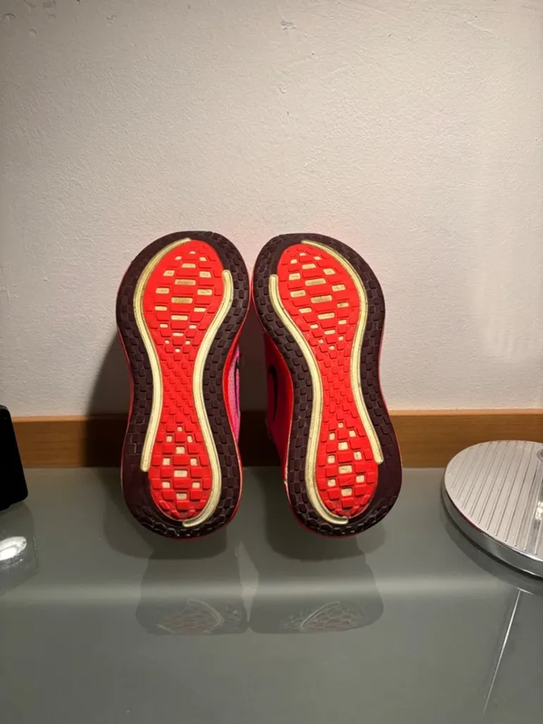 Used Nike Vomero Plus bike — image 4 of 6