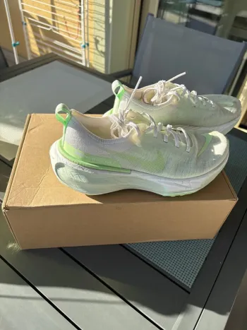 Nike ZoomX Invincible Run Fk3 bike d'occasion — image 4 sur 8