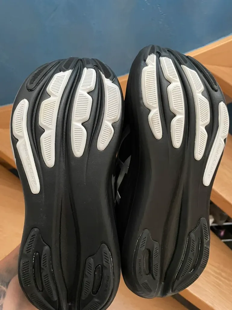 Asics Gel Nimbus 28 bike usato — immagine 4 di 4