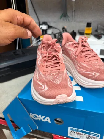 Brugt Hoka Scarpe bike — billede 4 af 15