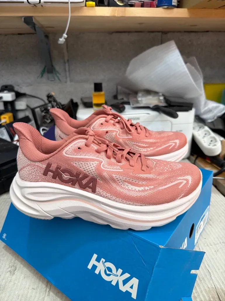 Brugt Hoka Scarpe bike — billede 2 af 15
