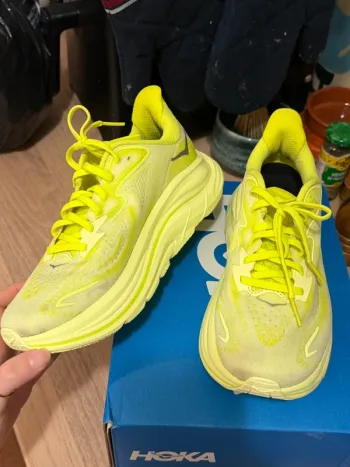 Tweedehands Hoka Clifton 10 bike