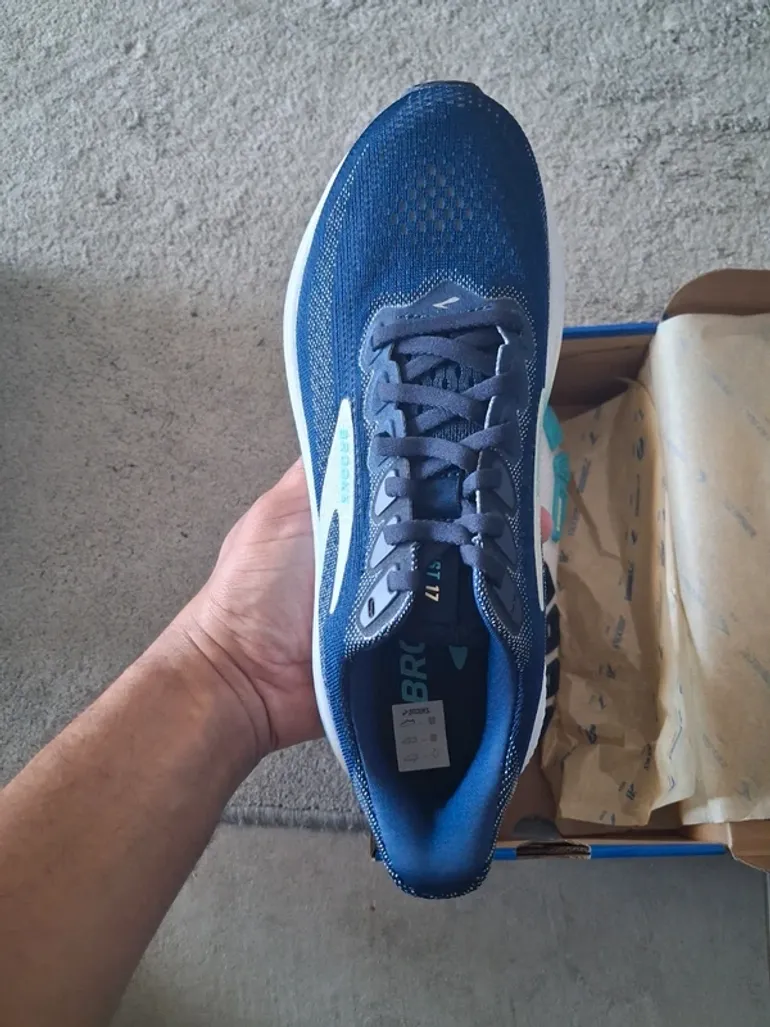 Brooks Ghost 17 bike d'occasion — image 2 sur 8