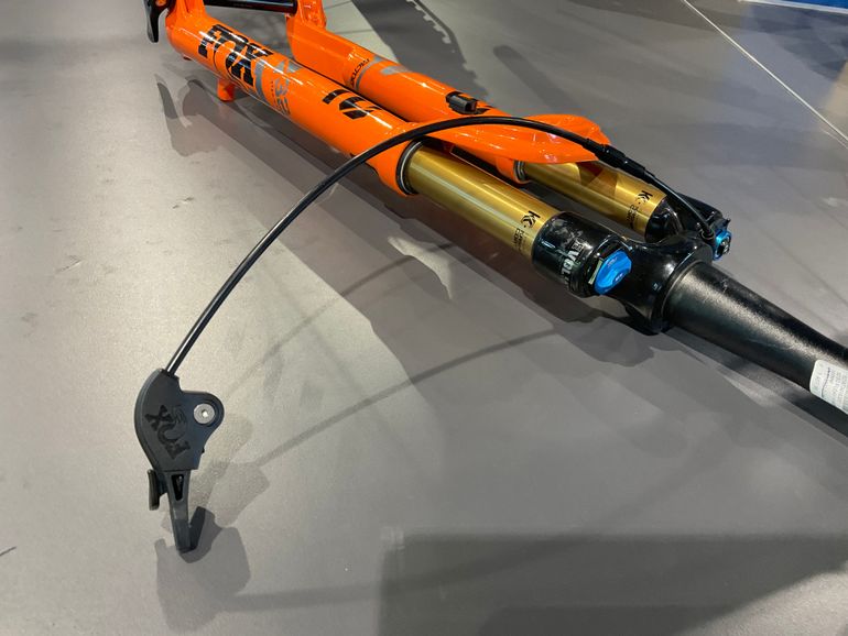 Fox Factory 32 Float 29 100 Fork 2022 bike usato — immagine 6 di 6