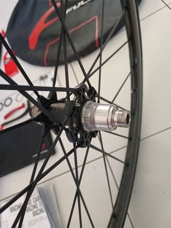 Tweedehands Fulcrum Racing Zero Carbon CMPTZN Disc bike — afbeelding 4 van 4