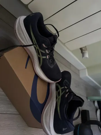 Tweedehands Asics Cumulus 28 bike — afbeelding 4 van 6