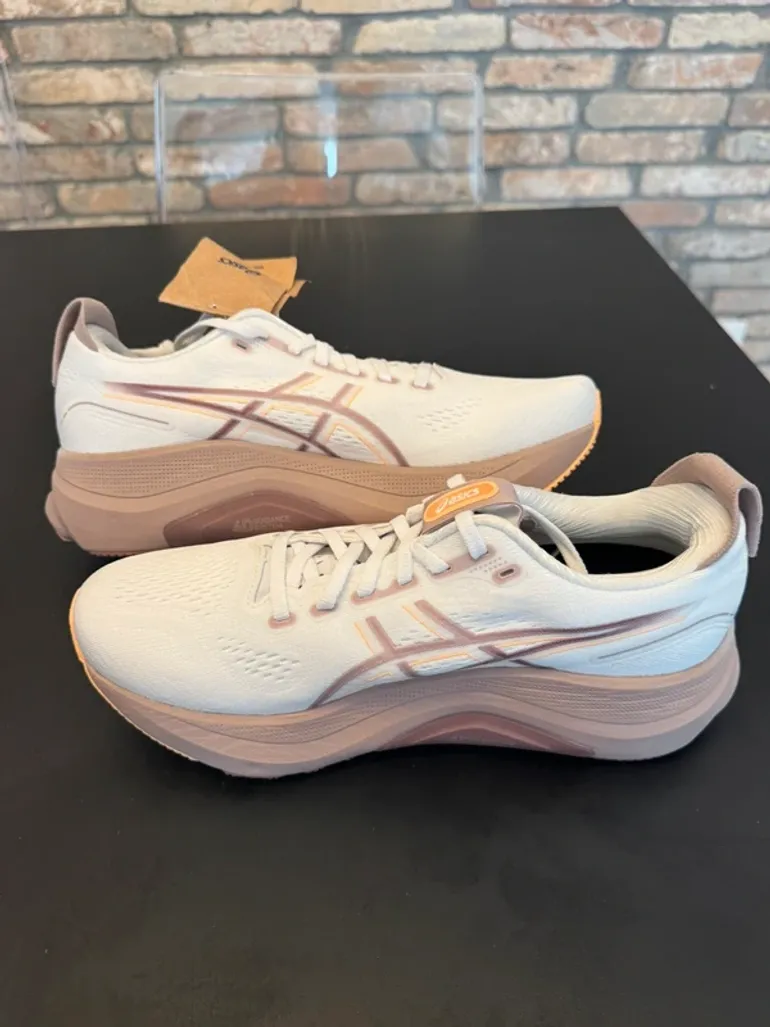 Used Asics Gel Kayano 32 bike — image 12 of 12