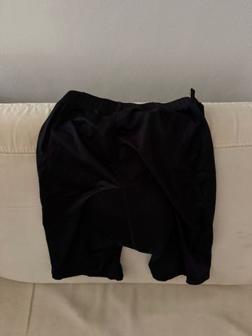 Used Dare2B shorts L bike — image 1 of 2