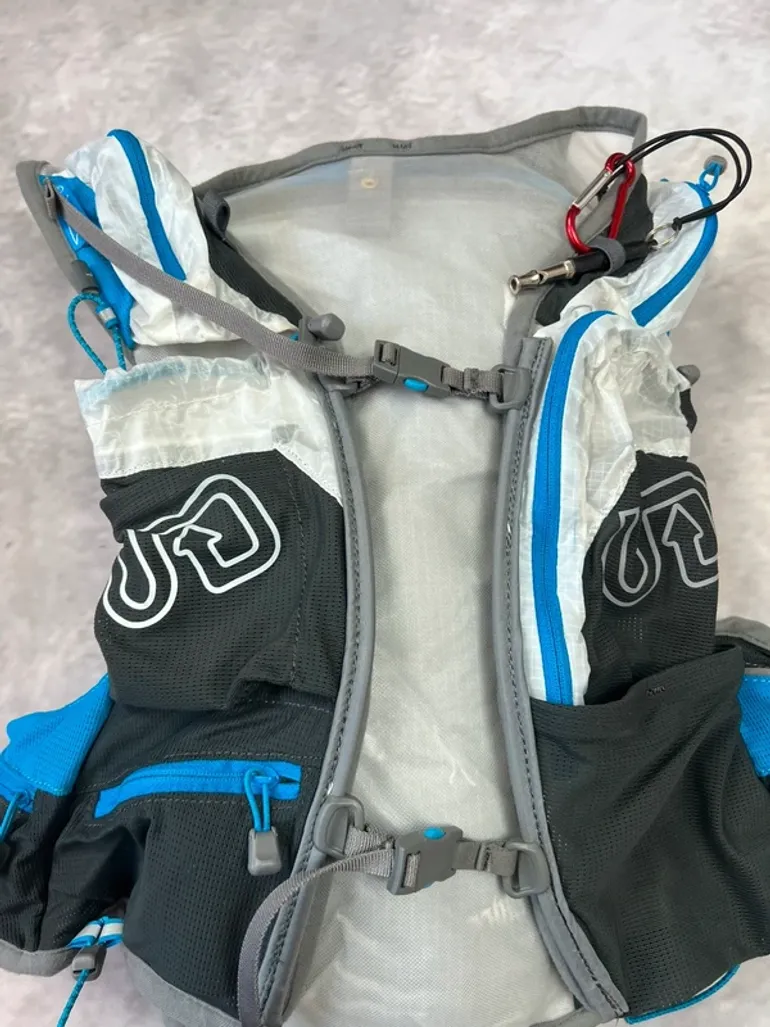 Käytetty Ultimate Direction PB Adventure Vest 3.0 Peter Bakwin Edition bike — kuva 4 / 15