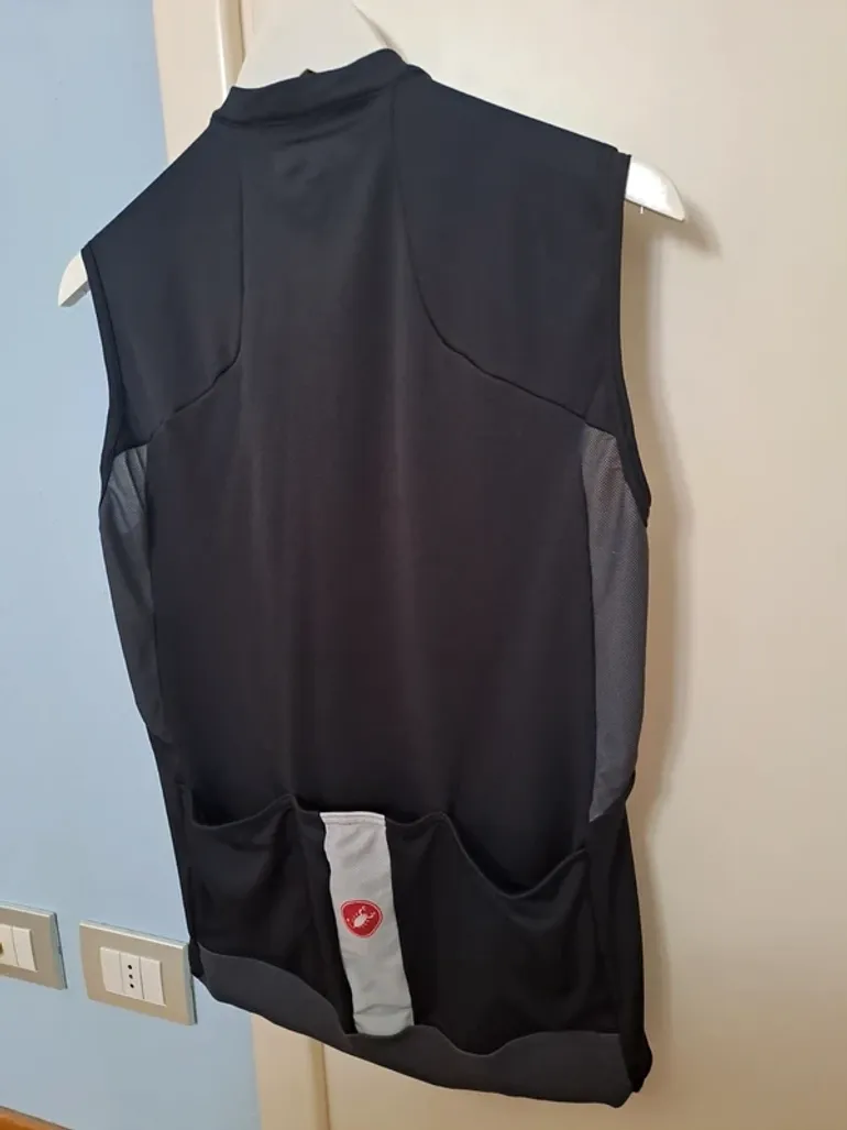 Used Castelli Smanicato Vest bike — image 6 of 13