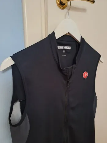Used Castelli Smanicato Vest bike — image 12 of 13