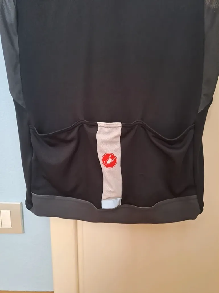 Used Castelli Smanicato Vest bike — image 8 of 13