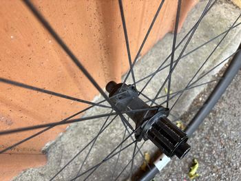 Używany Dt Swiss E1800 Wheel Pair bike — zdjęcie 3 z 5