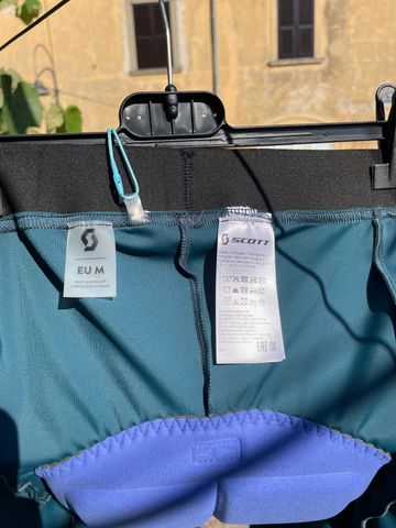 Używany Scott Shorts W’s RC Pro 2025 bike — zdjęcie 5 z 7