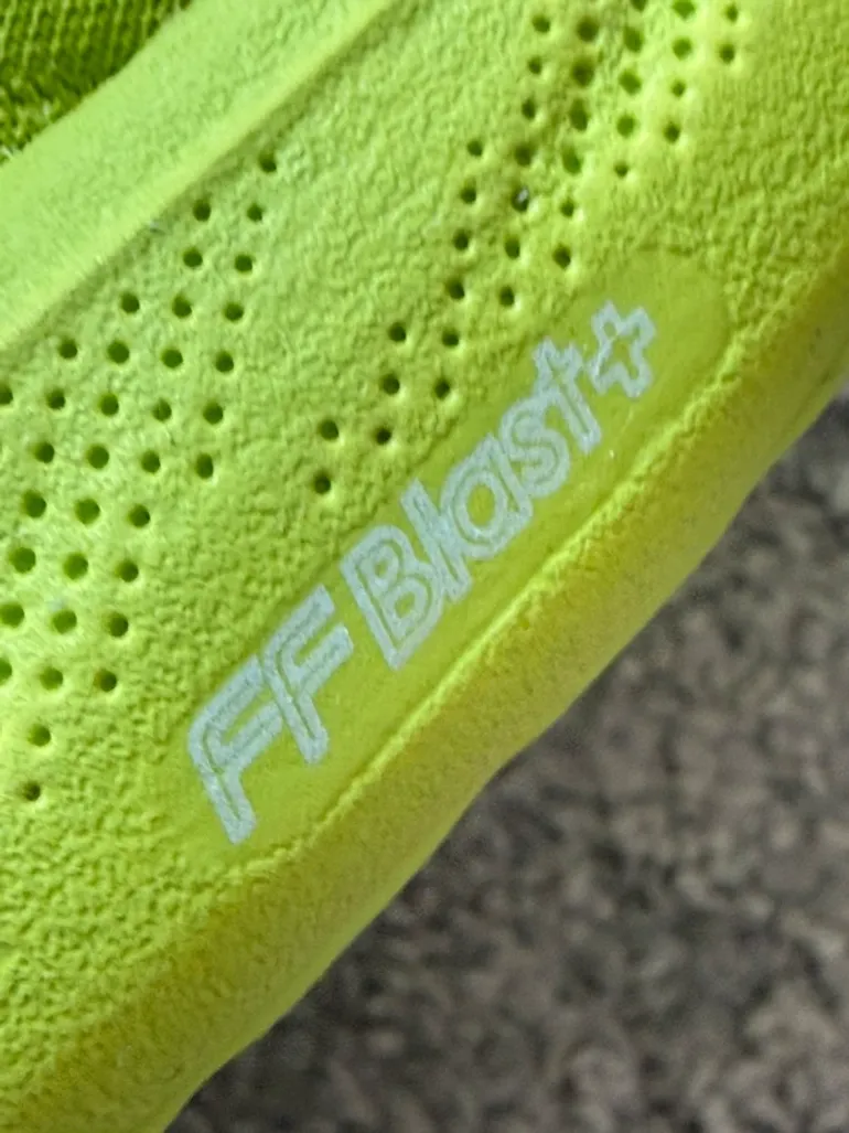 Used Asics GEL-Nimbus 25 bike — image 7 of 15