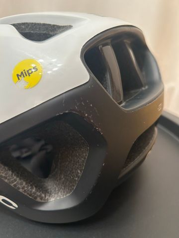 Tweedehands POC Octal X MIPS Helmet bike — afbeelding 6 van 10