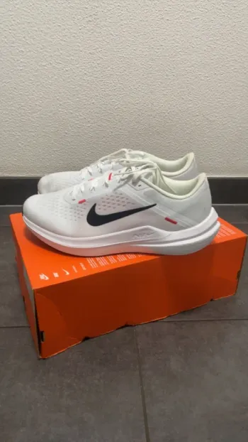Używany Nike Air Winflo 10 bike — zdjęcie 2 z 6