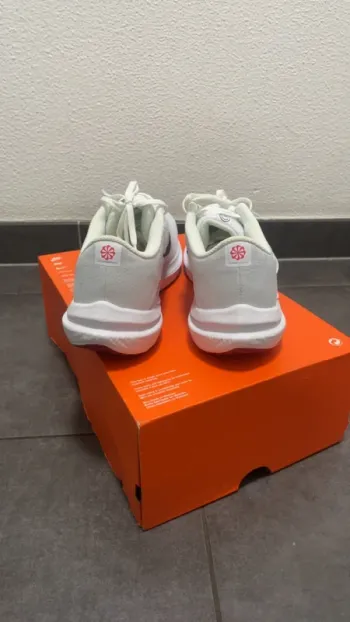 Używany Nike Air Winflo 10 bike — zdjęcie 3 z 6
