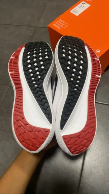 Używany Nike Air Winflo 10 bike — zdjęcie 4 z 6