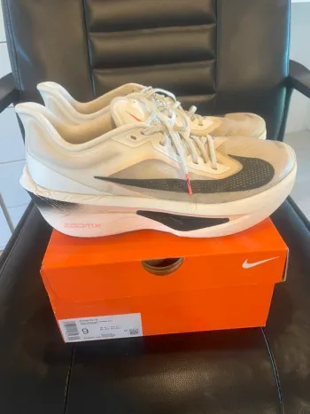 Použité Nike Zoomfly 6 bike
