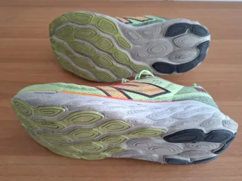 Brugt New Balance 880 Deejay10 2024 bike — billede 2 af 3
