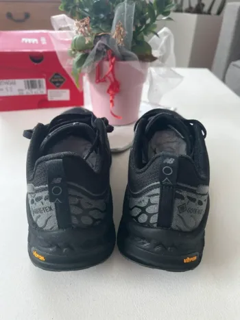 Brugt New Balance Fresh Foam X Hierro v8 Gore-Tex bike — billede 9 af 11