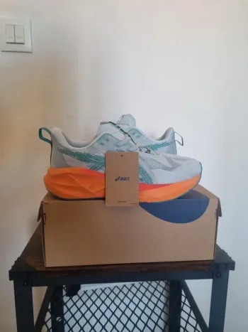 Used Asics Novablast 5 bike