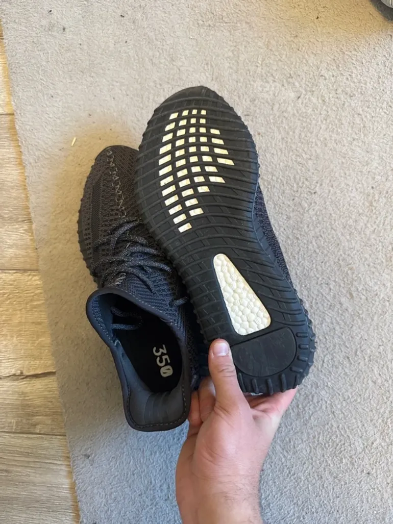 Gebrauchtes Adidas Running Shoes Gr 44 bike — Bild 3 von 3