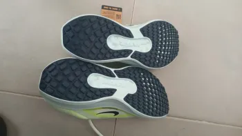 Used Nike wmns winflo 11 bike — image 6 of 8