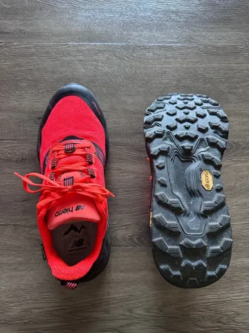 Used New Balance Hierro 9 Gore-Tex bike — image 6 of 9