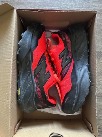 Used New Balance Hierro 9 Gore-Tex bike — image 4 of 9