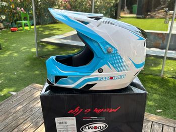 Použité Suomy Extreme Full-face Helmet bike