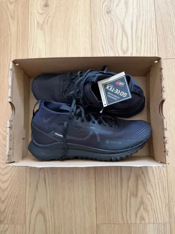 Gebrauchtes Pegasus Nike React Trail 4 GTX V2 bike — Bild 6 von 15