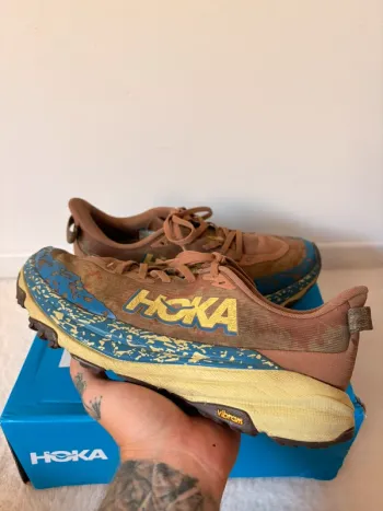 Gebrauchtes Hoka Speedgoat 6 bike