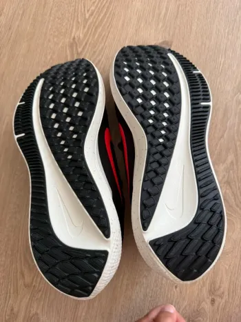 Brugt Nike Air Winflo 10 bike — billede 8 af 9