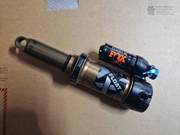 Fox FLOAT X Factory 2Pos-Adj bike de segunda mano — imagen 1 de 3