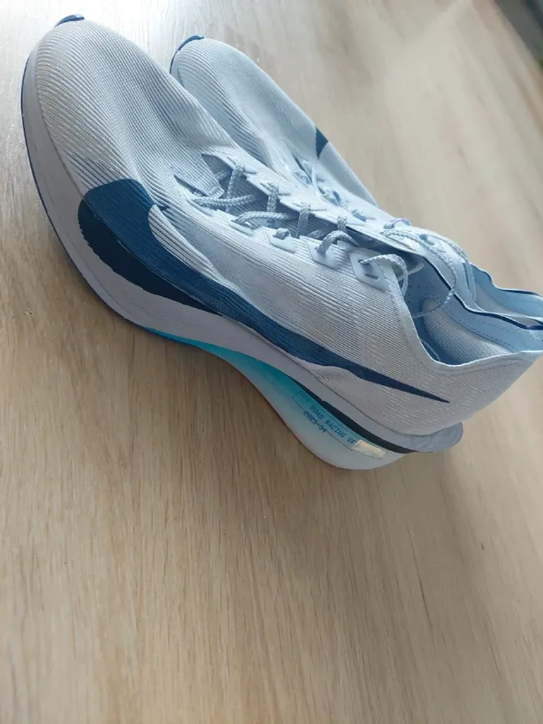Brugt Nike Vaporfly 4 bike — billede 4 af 5