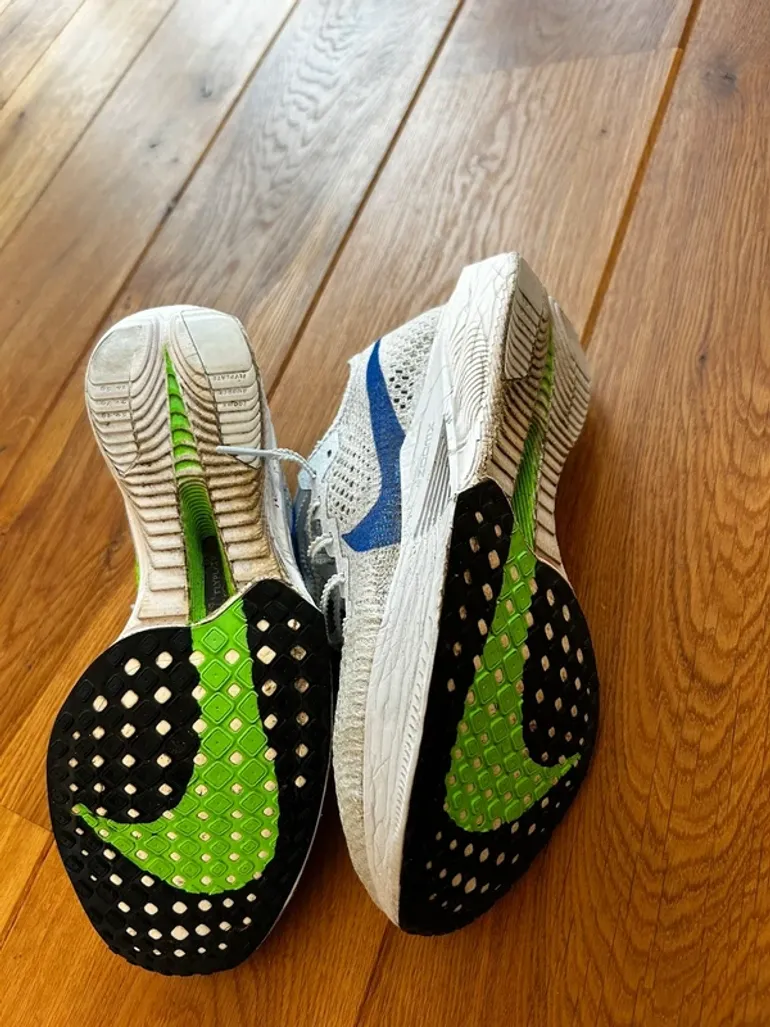 Używany Nike Vaporfly 3 bike — zdjęcie 4 z 6