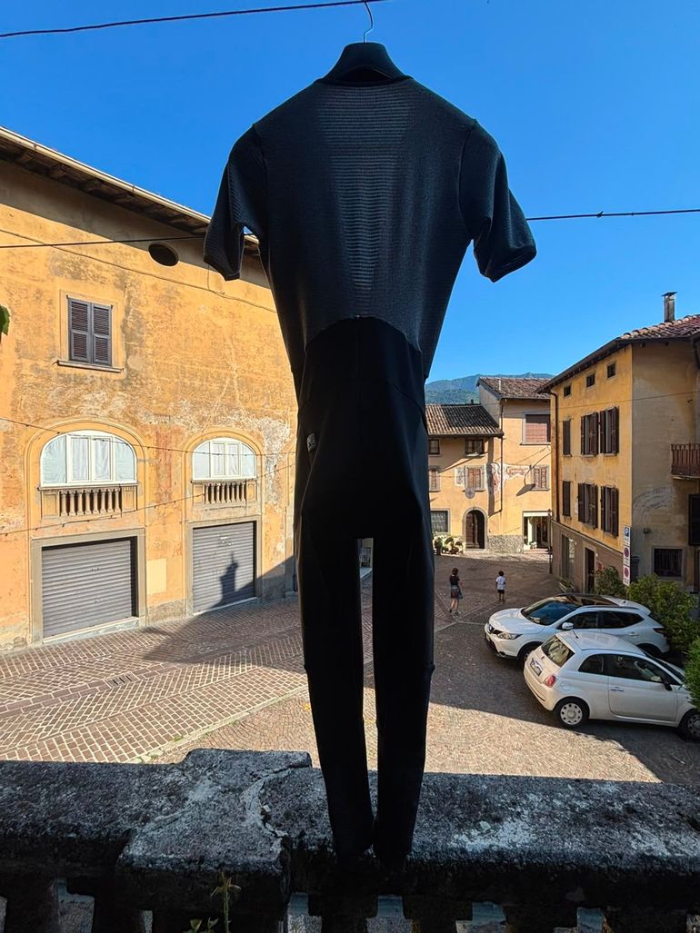 Brugt Santini Vega Dry Body Integrale 2025 bike — billede 2 af 6
