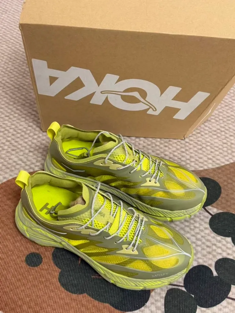 Hoka Satisfy x Running Shoes bike d'occasion — image 7 sur 8