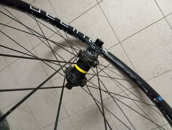 Used Mavic E-Deemax S30 Wheels 2024 bike — image 6 of 8